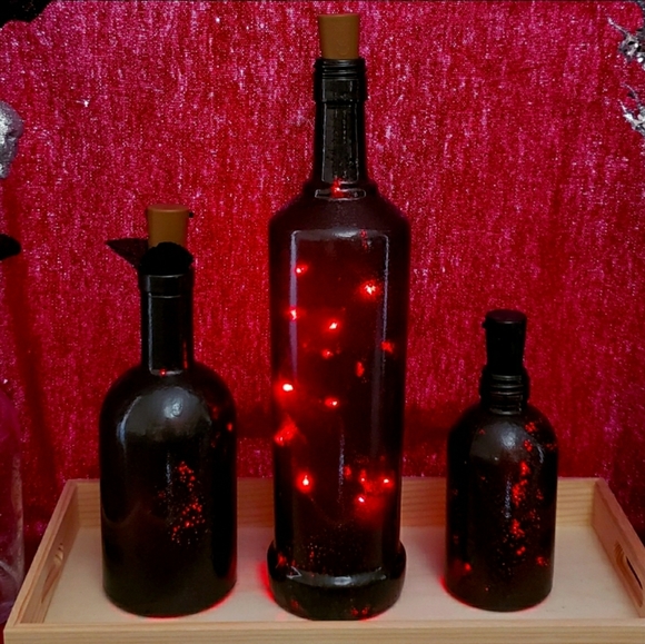 Textured Black Bottle & Red Bottle Lights ~ Dark Decor, Gothic, Valentine - Picture 3 of 5